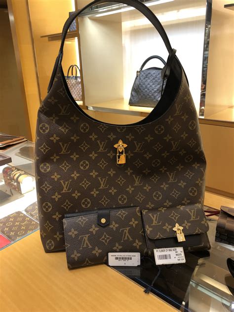 cheap louis vuitton bags in paris|louis vuitton paris france website.